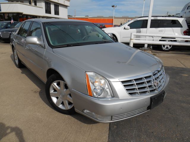 Cadillac DTS 2006 photo 4