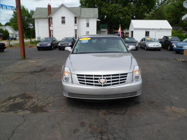 Cadillac DTS 2006 photo 10