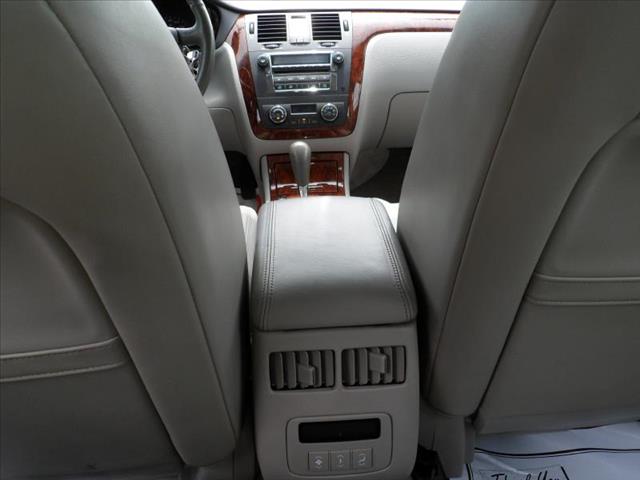 Cadillac DTS 2006 photo 6