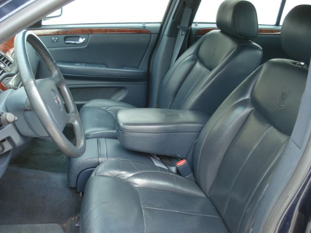 Cadillac DTS 2006 photo 1