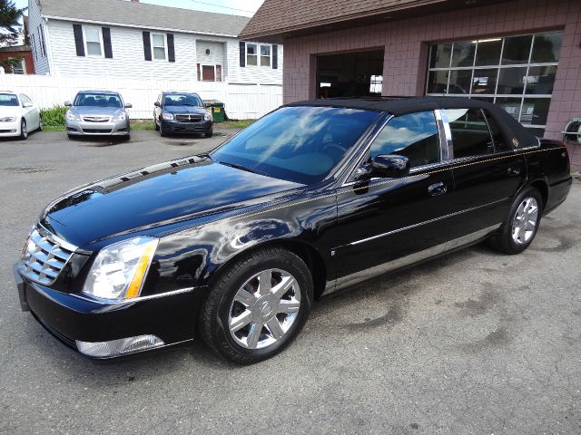 Cadillac DTS 3.5tl W/tech Pkg Sedan