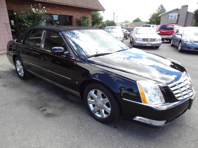 Cadillac DTS 2006 photo 4