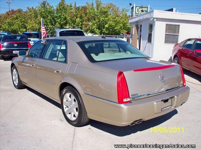 Cadillac DTS 2006 photo 5