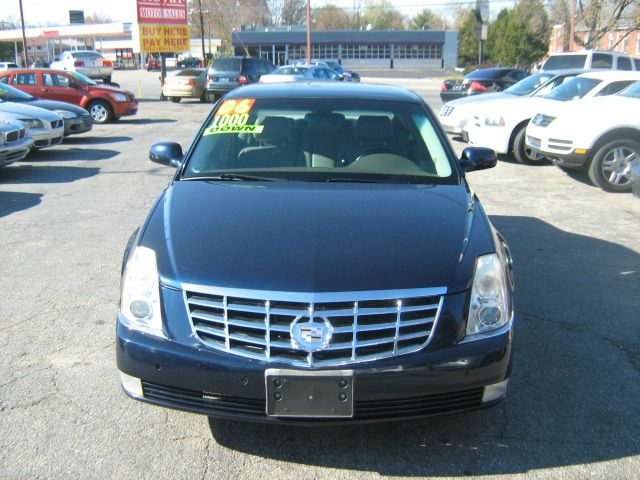 Cadillac DTS 2006 photo 3