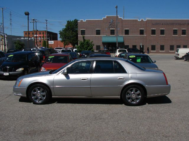 Cadillac DTS 2007 photo 7