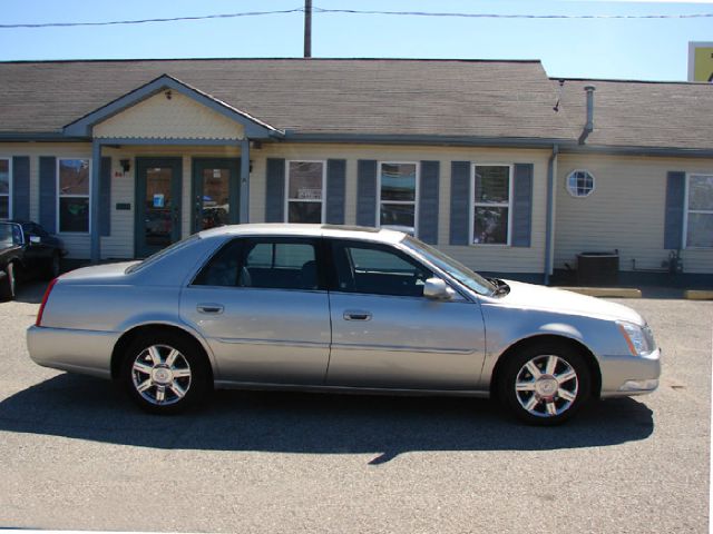 Cadillac DTS 2007 photo 8