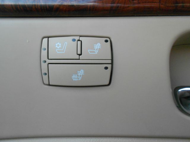 Cadillac DTS 2007 photo 3