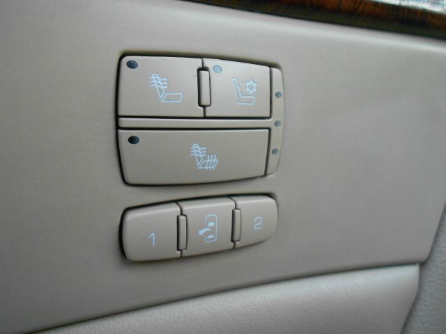 Cadillac DTS 2007 photo 4