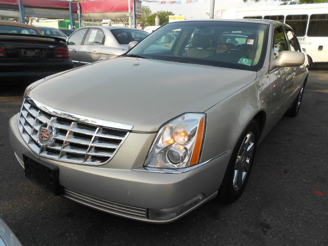 Cadillac DTS 2007 photo 6