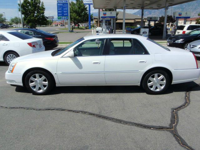 Cadillac DTS 2007 photo 3