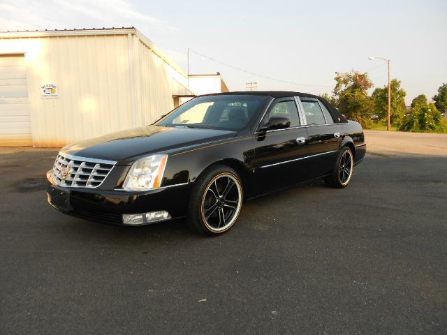 Cadillac DTS 2007 photo 4