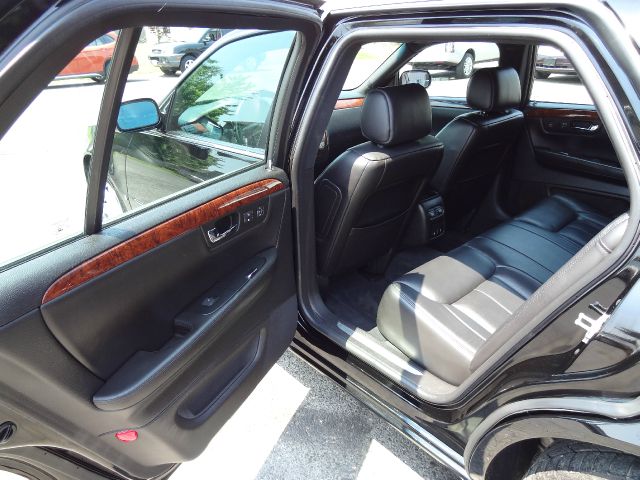 Cadillac DTS 2007 photo 16