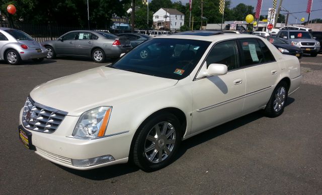 Cadillac DTS 2007 photo 4