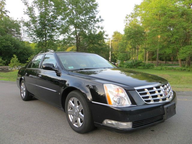 Cadillac DTS 2007 photo 38