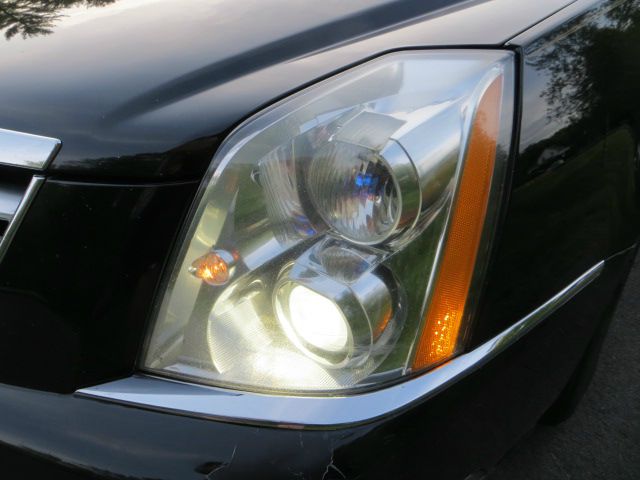 Cadillac DTS 2007 photo 7