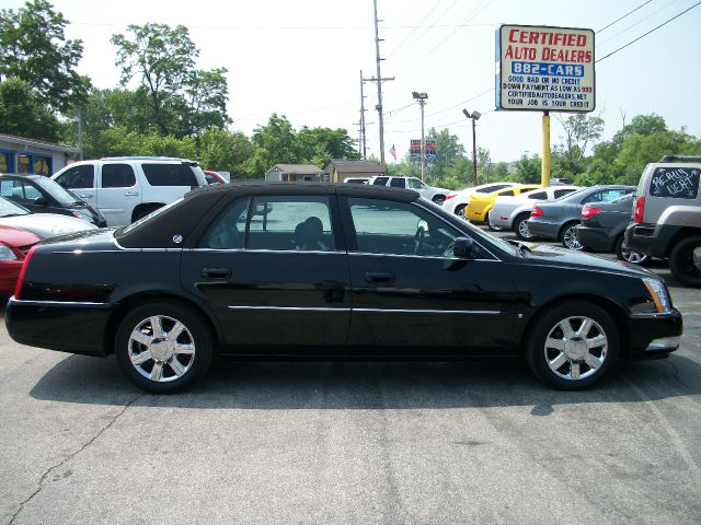 Cadillac DTS 2007 photo 3