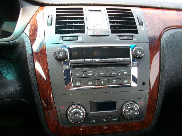 Cadillac DTS 2007 photo 6