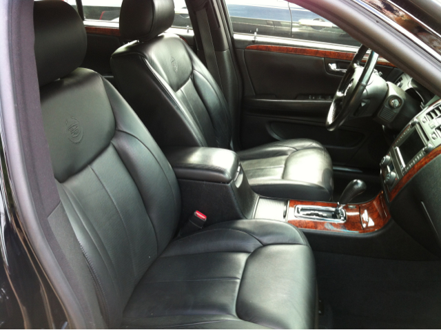 Cadillac DTS 2007 photo 6