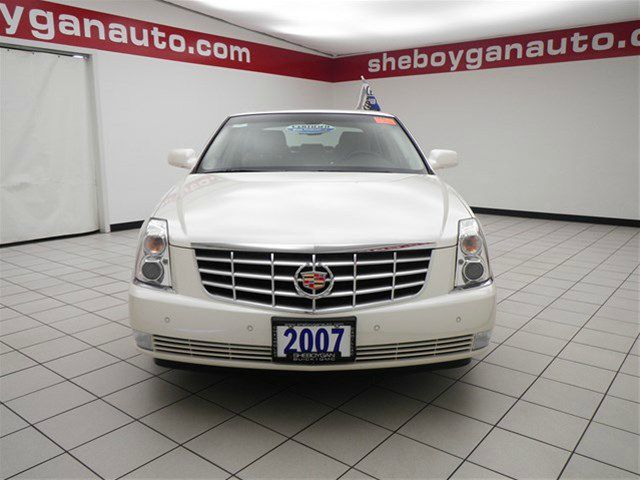 Cadillac DTS 2007 photo 3