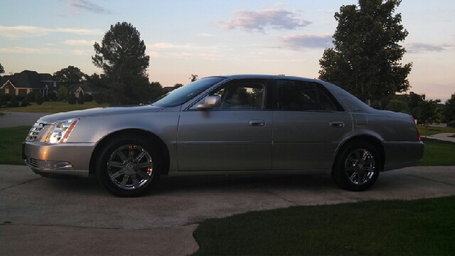 Cadillac DTS 2008 photo 4