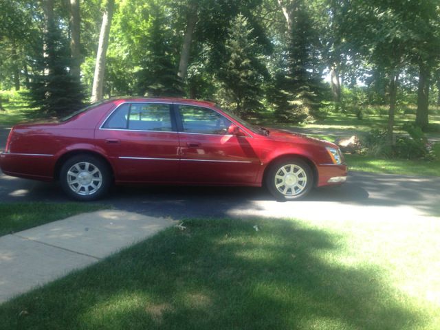 Cadillac DTS 2008 photo 4