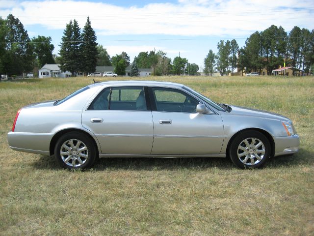 Cadillac DTS 2008 photo 3