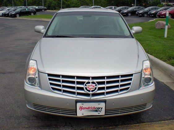 Cadillac DTS 2008 photo 4