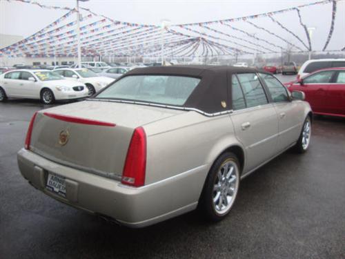 Cadillac DTS 2009 photo 5