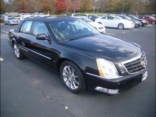 Cadillac DTS XLT Pickup 4D 5 1/2 Ft Other