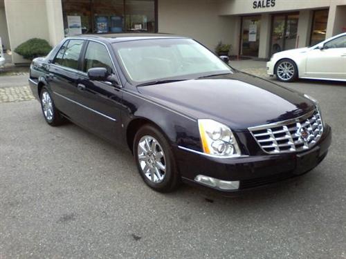 Cadillac DTS 2009 photo 4