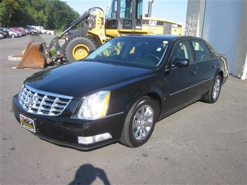 Cadillac DTS 2009 photo 3