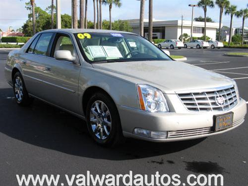 Cadillac DTS 2009 photo 3