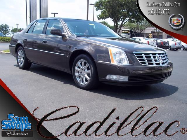 Cadillac DTS 2009 photo 4