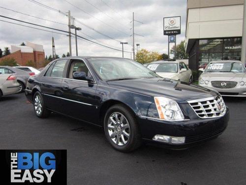 Cadillac DTS 4dr Sdn XLE Auto Other