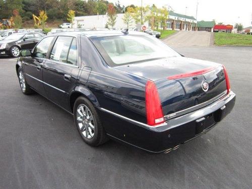 Cadillac DTS 2009 photo 4