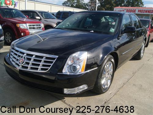 Cadillac DTS XLT Pickup 4D 5 1/2 Ft Other