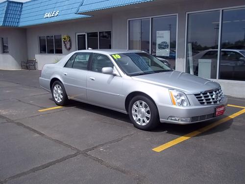 Cadillac DTS 2010 photo 3