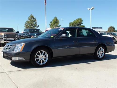 Cadillac DTS 2010 photo 5