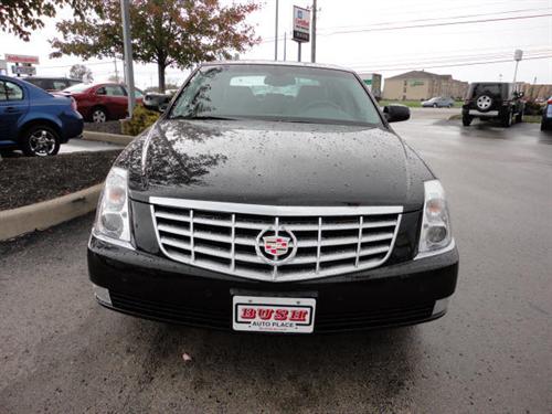 Cadillac DTS XLT Pickup 4D 5 1/2 Ft Other