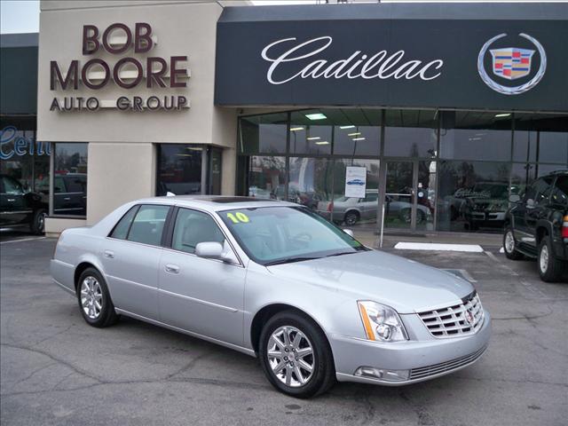 Cadillac DTS SE V6 LTHR Sedan