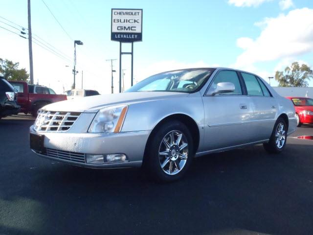 Cadillac DTS 4.2 Engine Coupe Sedan