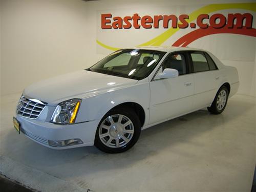 Cadillac DTS 2010 photo 4