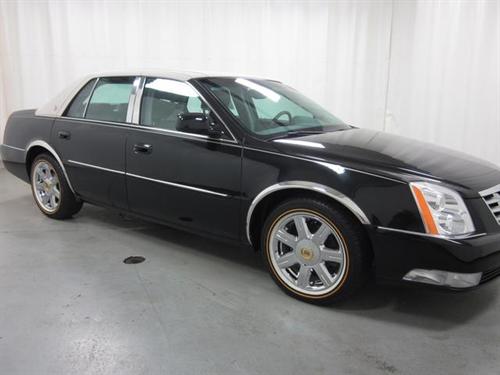 Cadillac DTS 2010 photo 5