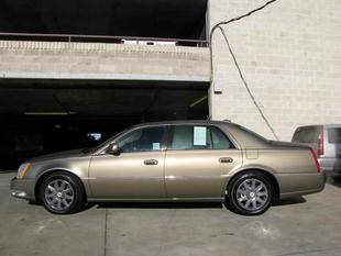 Cadillac DTS 2010 photo 3