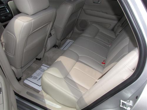 Cadillac DTS 2010 photo 1