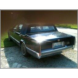 Cadillac Deville 1990 photo 2