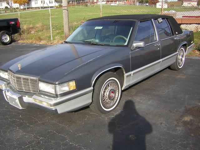 Cadillac Deville Unknown Sedan