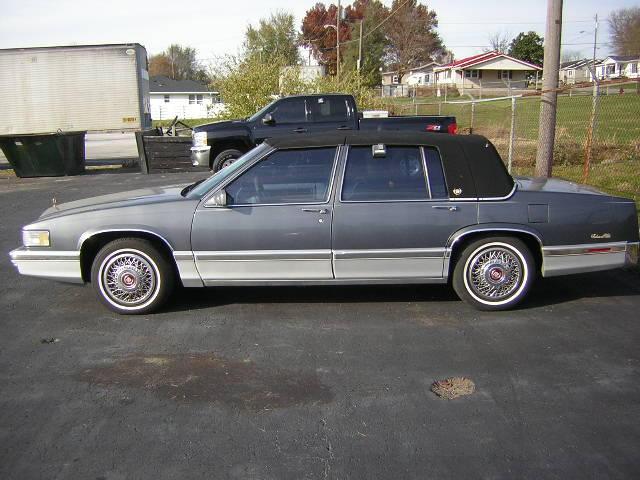 Cadillac Deville 1991 photo 1