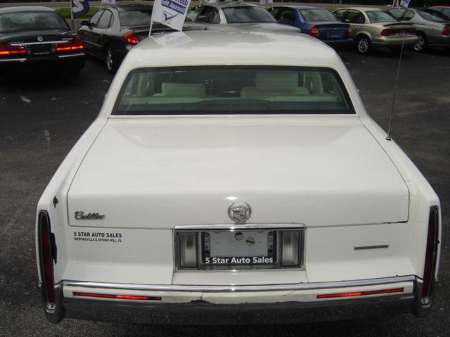 Cadillac Deville 1993 photo 4