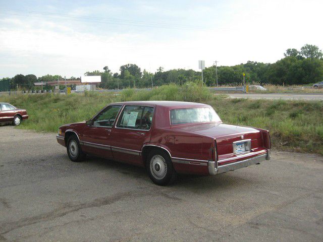 Cadillac Deville 1993 photo 4